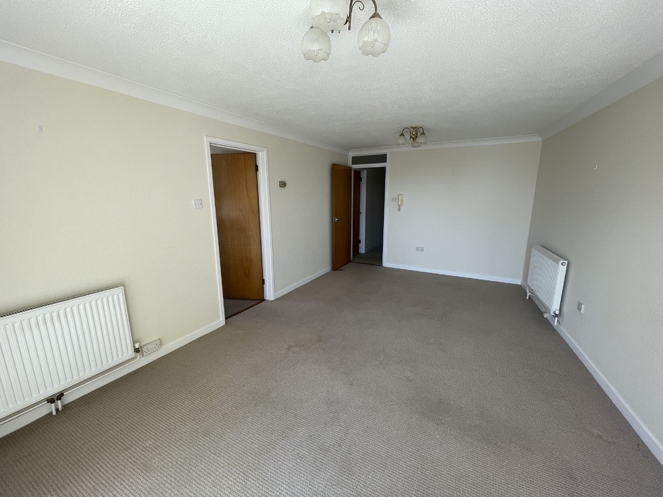 2 bed apartment to rent in Livermead Hill, Torquay  - Property Image 9
