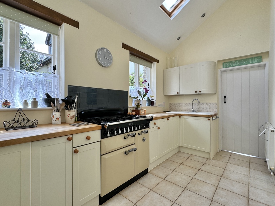 3 bed cottage for sale in Greenhill Lane, Newton Abbot  - Property Image 4