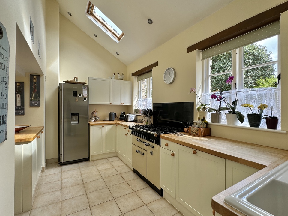 3 bed cottage for sale in Greenhill Lane, Newton Abbot  - Property Image 3