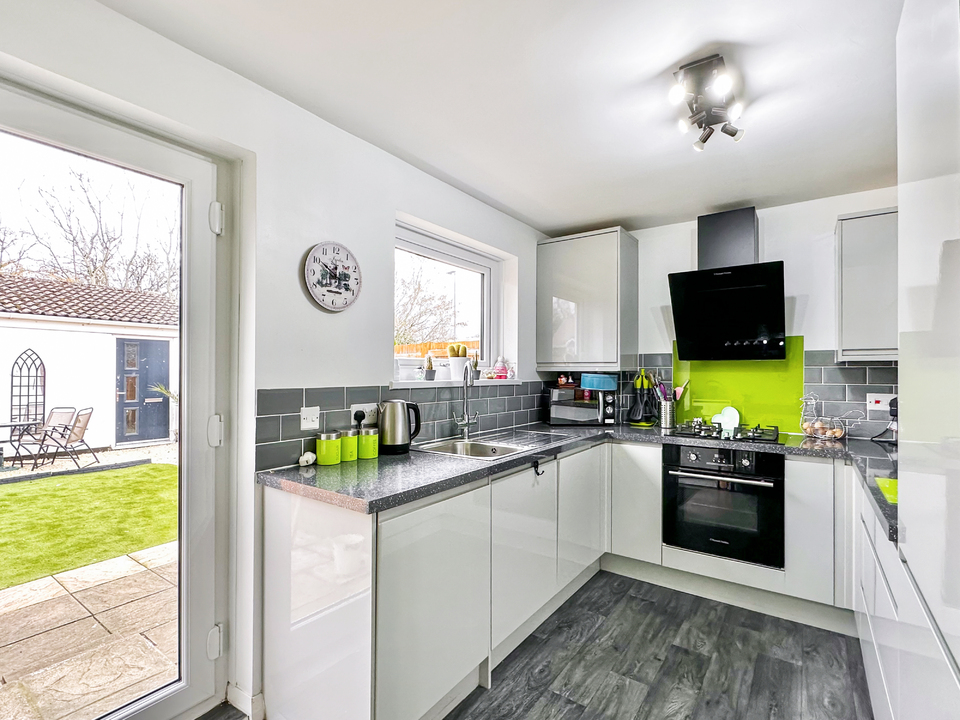 2 bed end of terrace house for sale in Kingsteignton, Newton Abbot  - Property Image 9