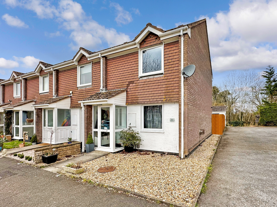 2 bed end of terrace house for sale in Kingsteignton, Newton Abbot  - Property Image 1
