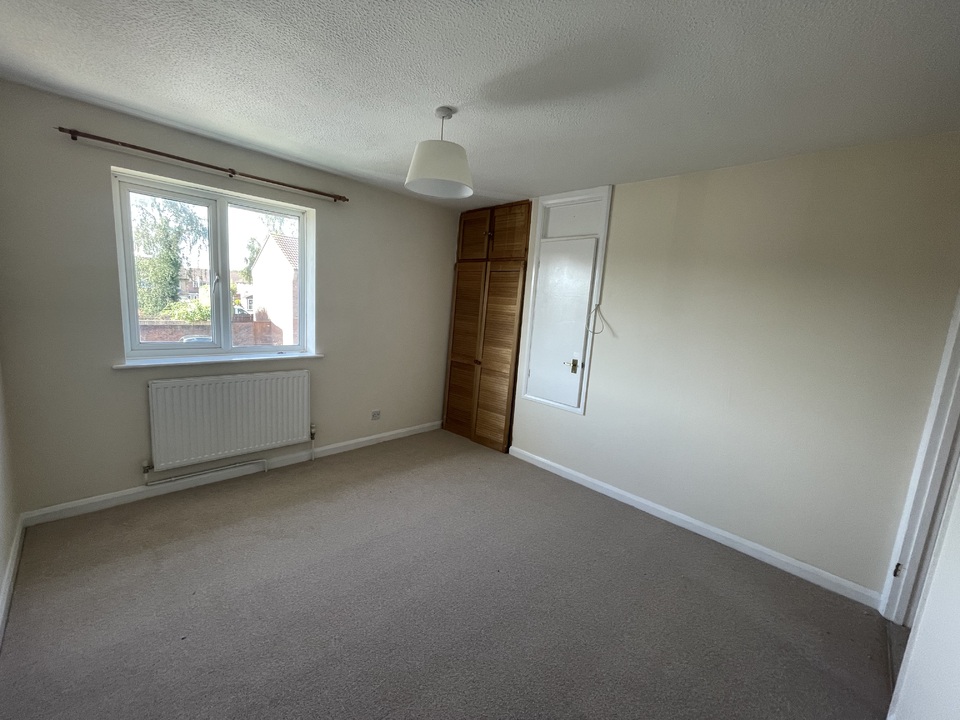 2 bed terraced house to rent in Heathfield, Newton Abbot  - Property Image 4