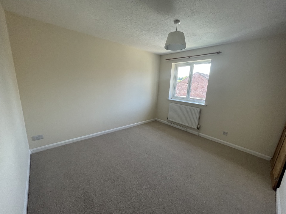 2 bed terraced house to rent in Heathfield, Newton Abbot  - Property Image 5