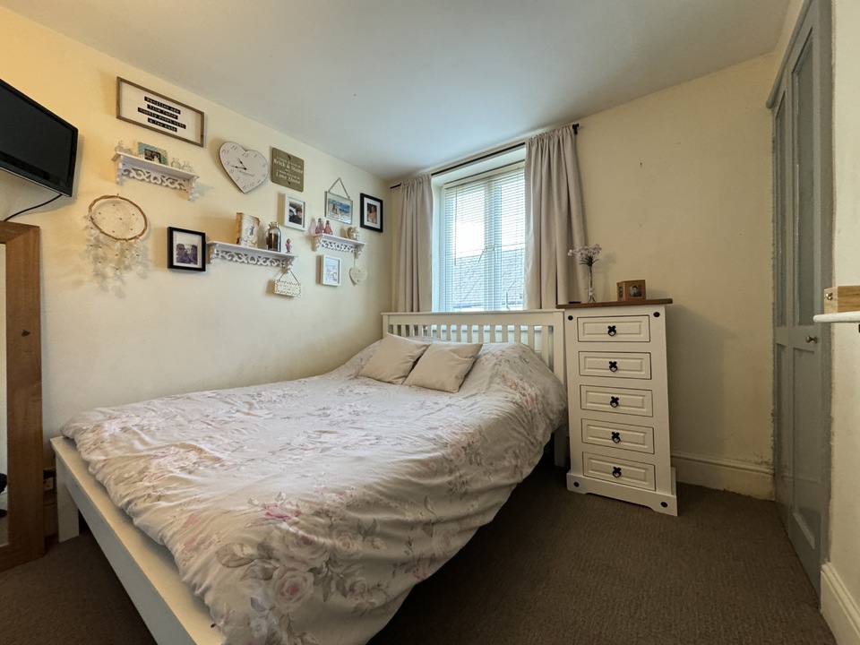 3 bed terraced house for sale in Chudleigh, Chudleigh  - Property Image 6