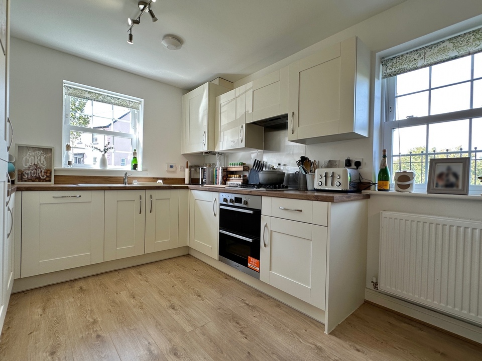 4 bed end of terrace house for sale in Weavers Road, Chudleigh  - Property Image 3
