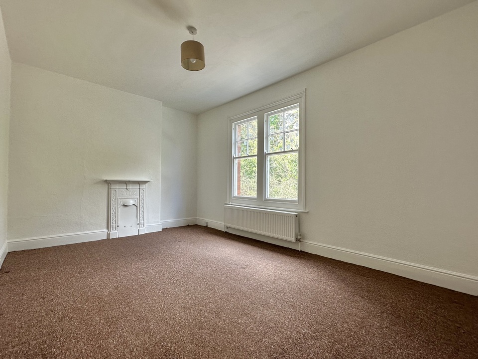 3 bed end of terrace house to rent in Totnes Road, Paignton  - Property Image 9