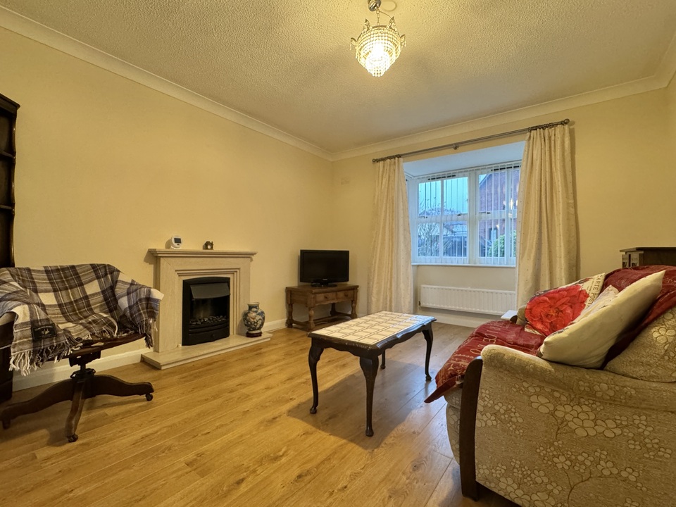 3 bed semi-detached house for sale in Little Hayes, Kingsteignton  - Property Image 2