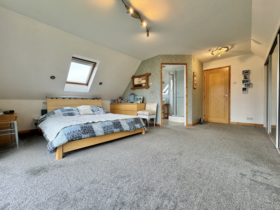 3 bed detached house for sale in Scorriton, Buckfastleigh  - Property Image 3