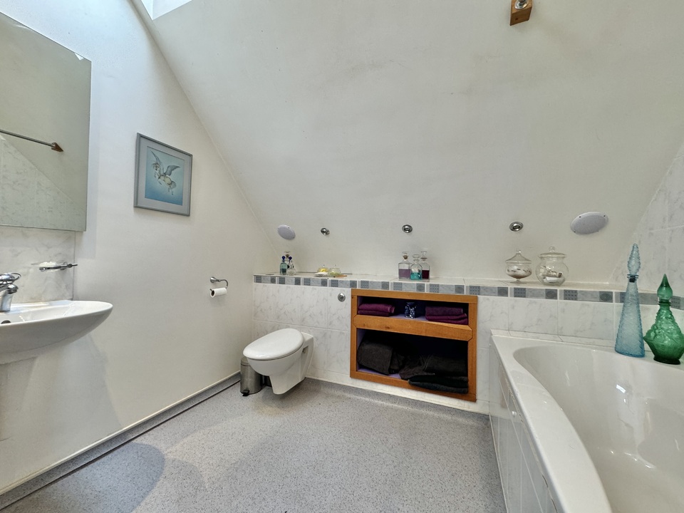 3 bed detached house for sale in Scorriton, Buckfastleigh  - Property Image 7