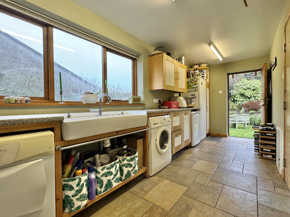 3 bed detached house for sale in Scorriton, Buckfastleigh  - Property Image 26