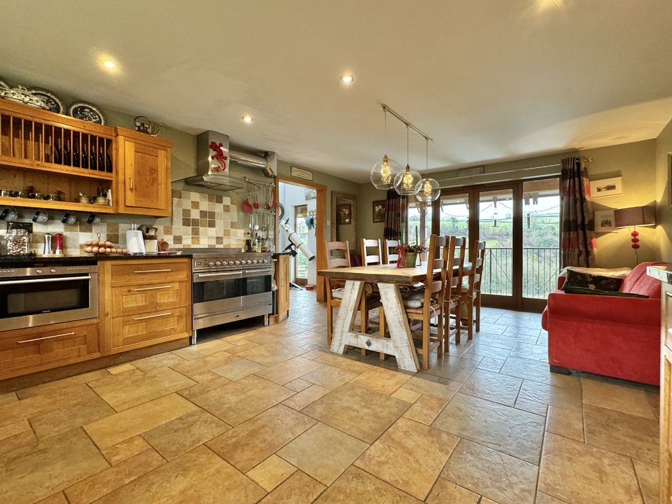 3 bed detached house for sale in Scorriton, Buckfastleigh  - Property Image 4