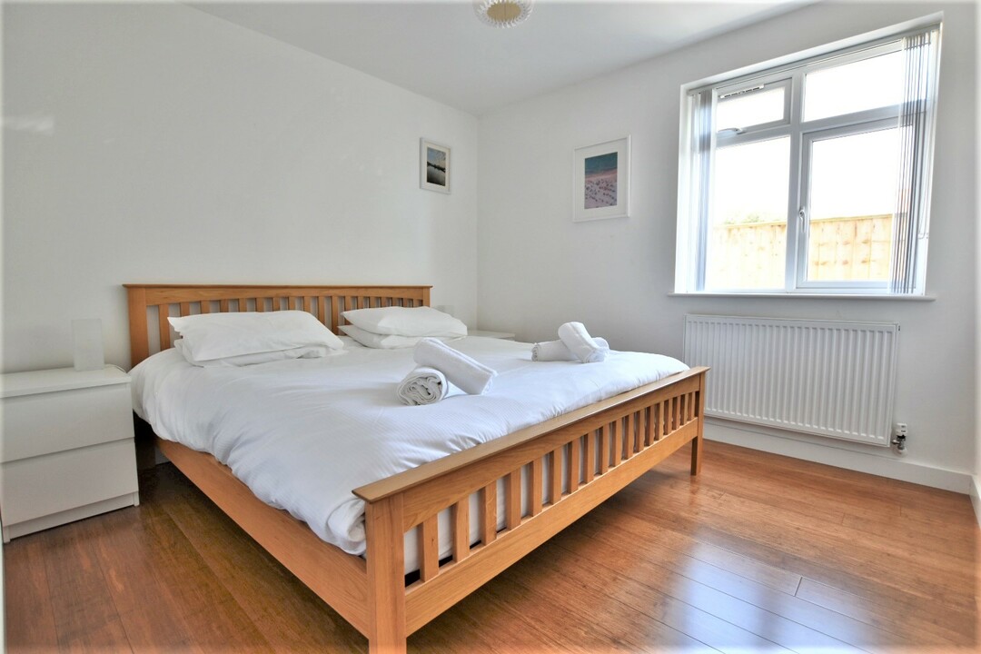 2 bed apartment for sale, Preston, Paignton  - Property Image 5