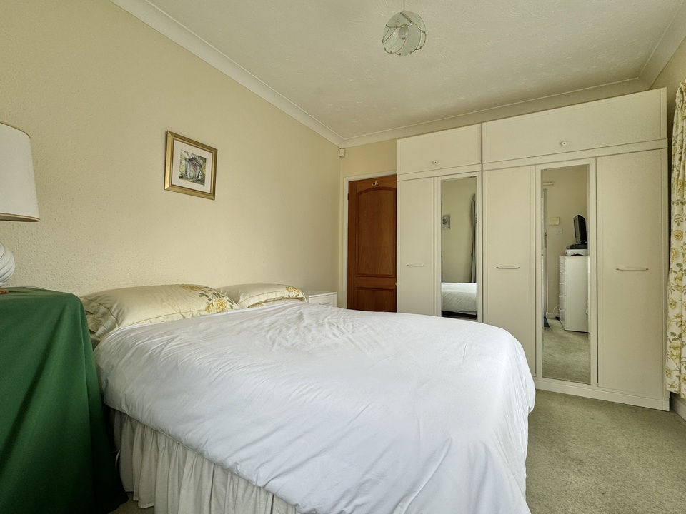 2 bed apartment for sale, Preston  - Property Image 12
