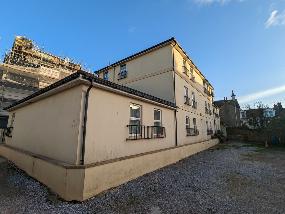 2 bed apartment for sale in Esplanade Road, Paignton  - Property Image 6