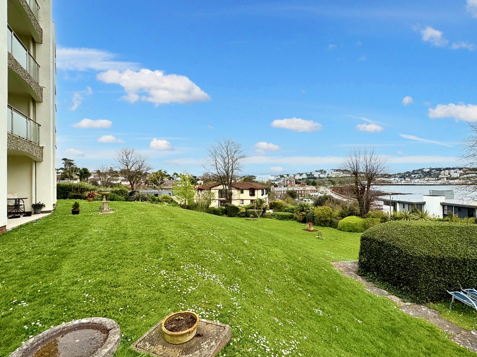 2 bed apartment for sale in Livermead Hill, Torquay  - Property Image 11
