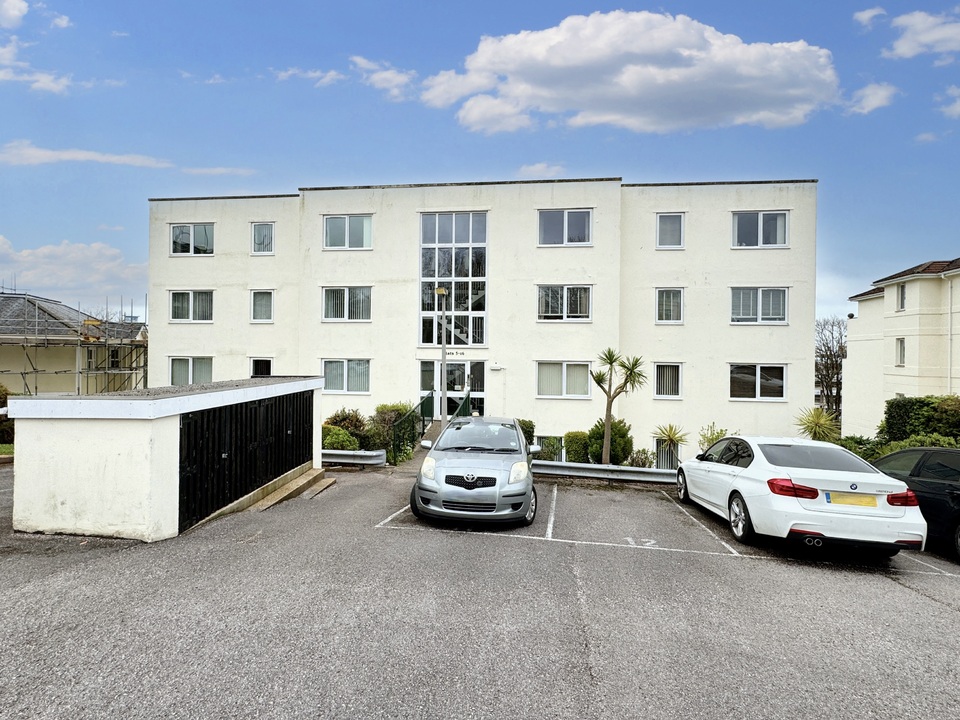 2 bed apartment for sale in Livermead Hill, Torquay  - Property Image 15
