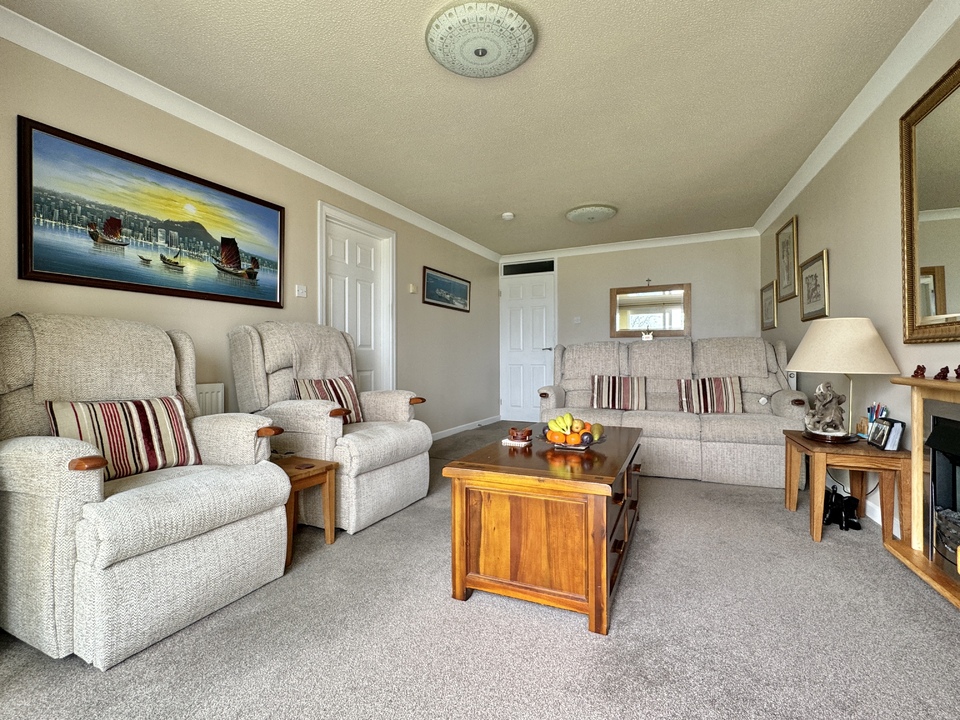 2 bed apartment for sale in Livermead Hill, Torquay  - Property Image 3