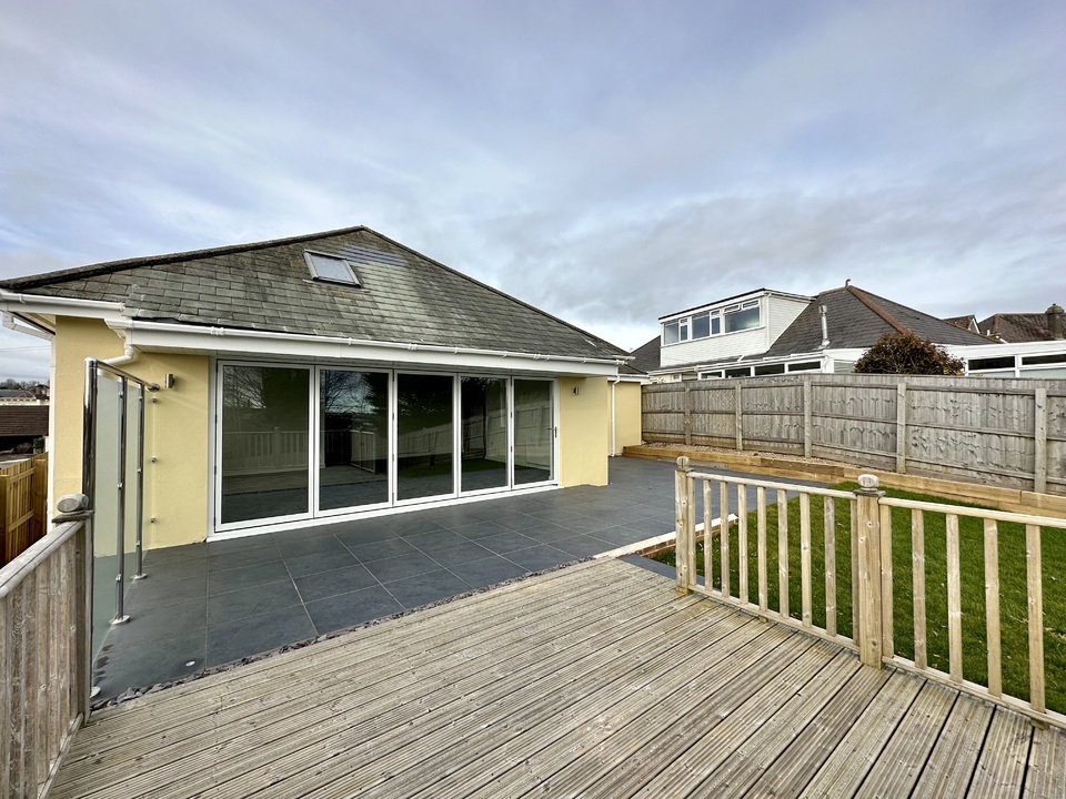 3 bed detached bungalow for sale in Isaacs Road, Torquay  - Property Image 16