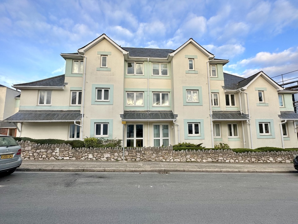 1 bed apartment for sale in Chilcote Close, Torquay  - Property Image 1