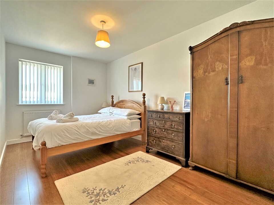 2 bed apartment for sale, Preston  - Property Image 3