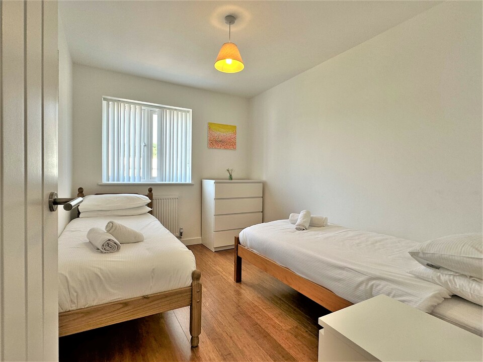 2 bed apartment for sale, Preston  - Property Image 5