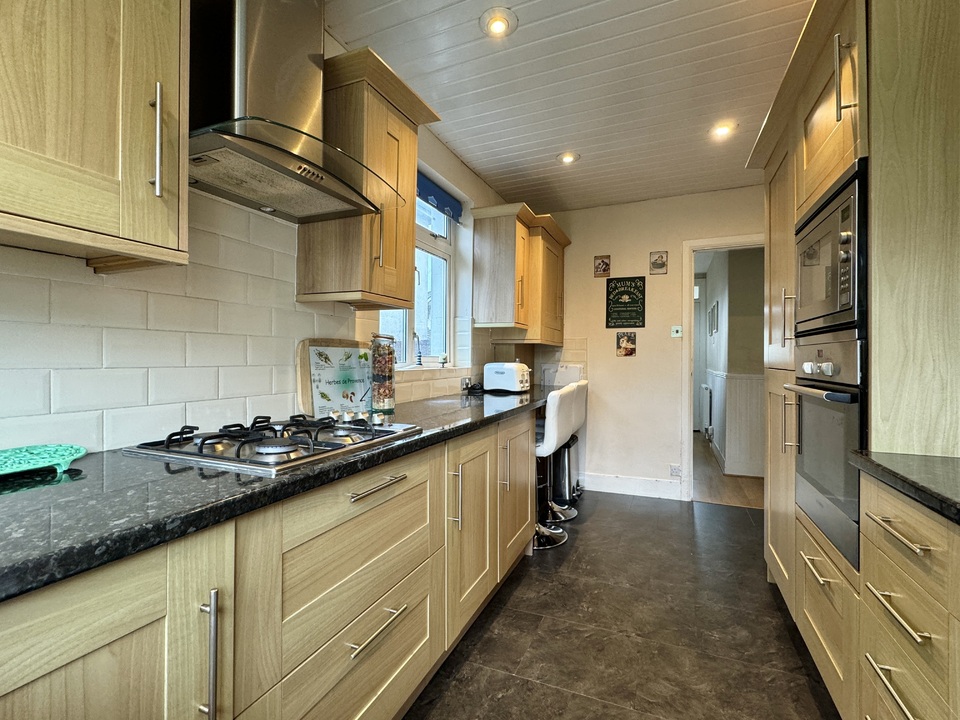3 bed detached house for sale in Cedar Road, Paignton  - Property Image 12