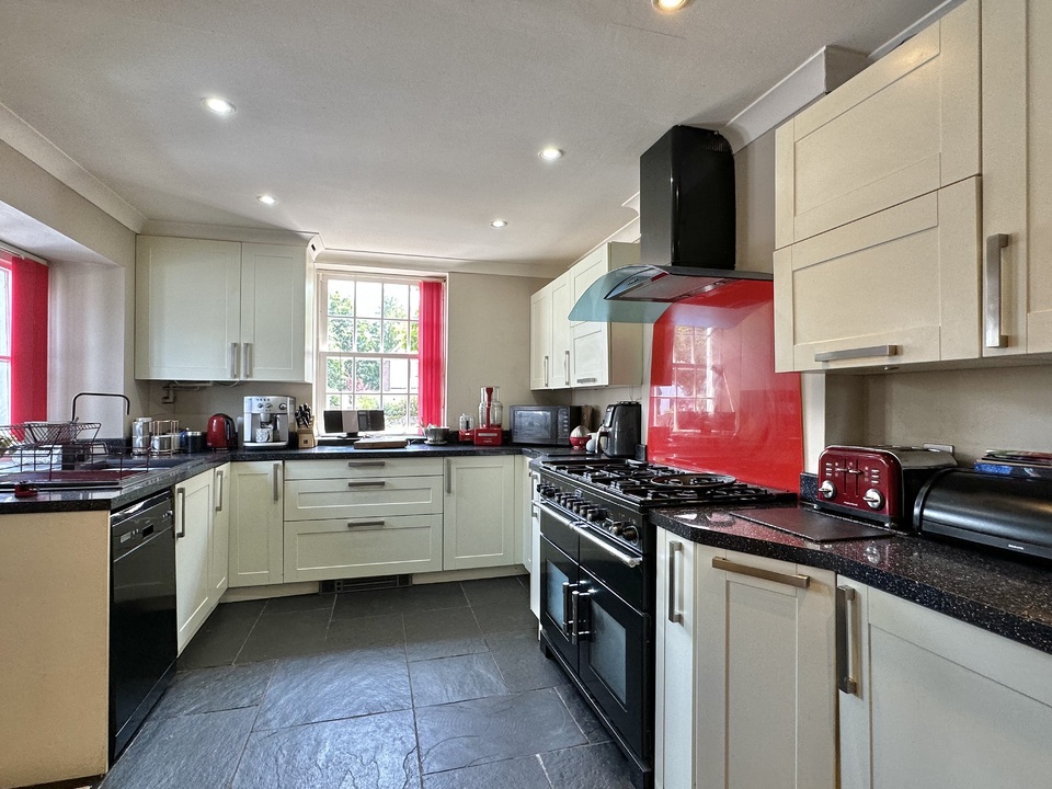 4 bed detached house for sale in Moor Lane, Torquay  - Property Image 4