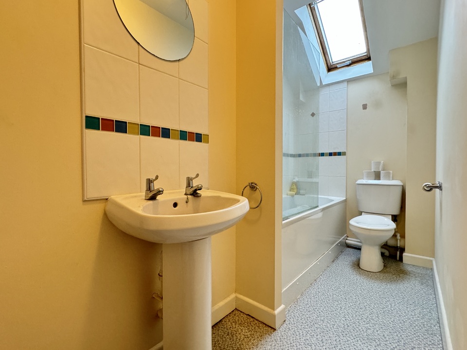 2 bed terraced house for sale in Preston Down Road, Paignton  - Property Image 7