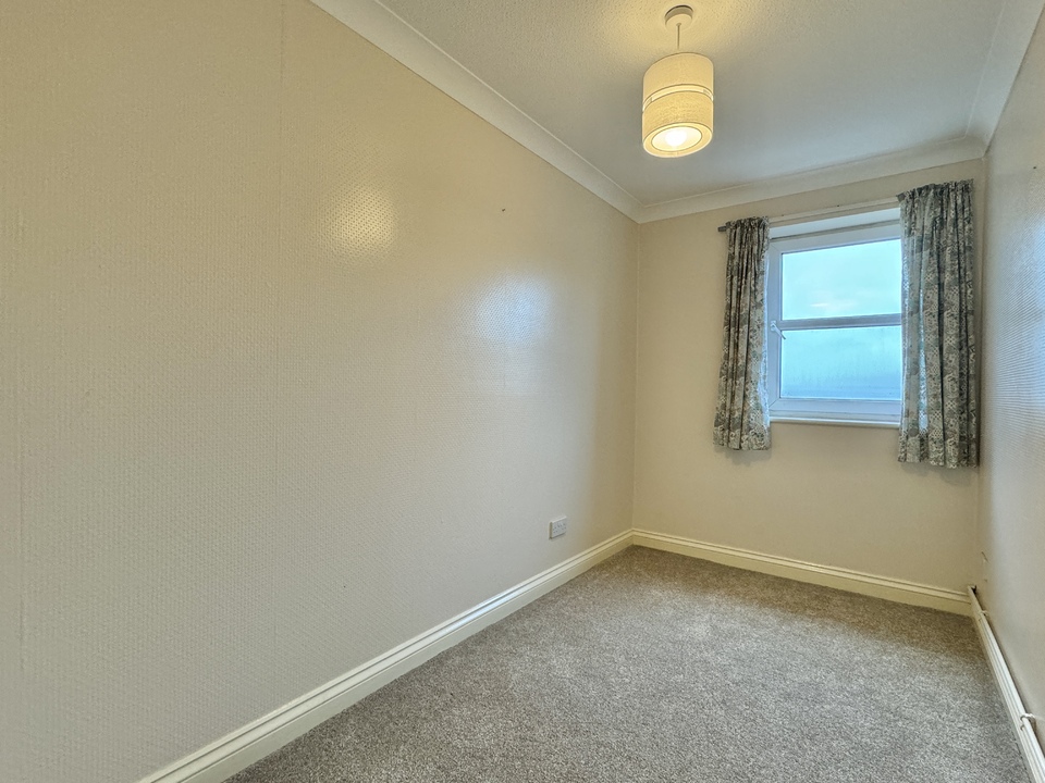 2 bed for sale in Bedford Road, Torquay  - Property Image 6