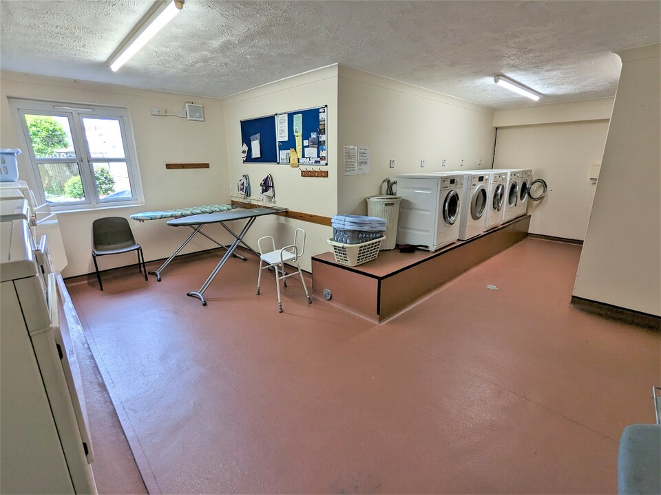 1 bed apartment for sale in Colin Road, Preston  - Property Image 12