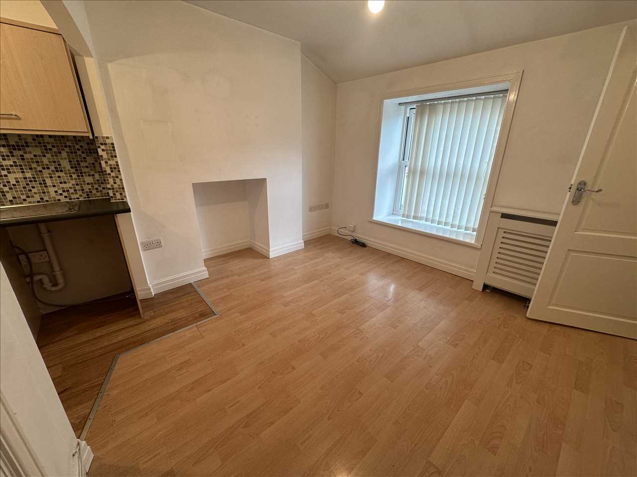 1 bed flat to rent in Market Street  - Property Image 2