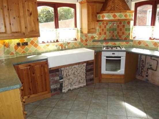 2 bed detached house to rent  - Property Image 8