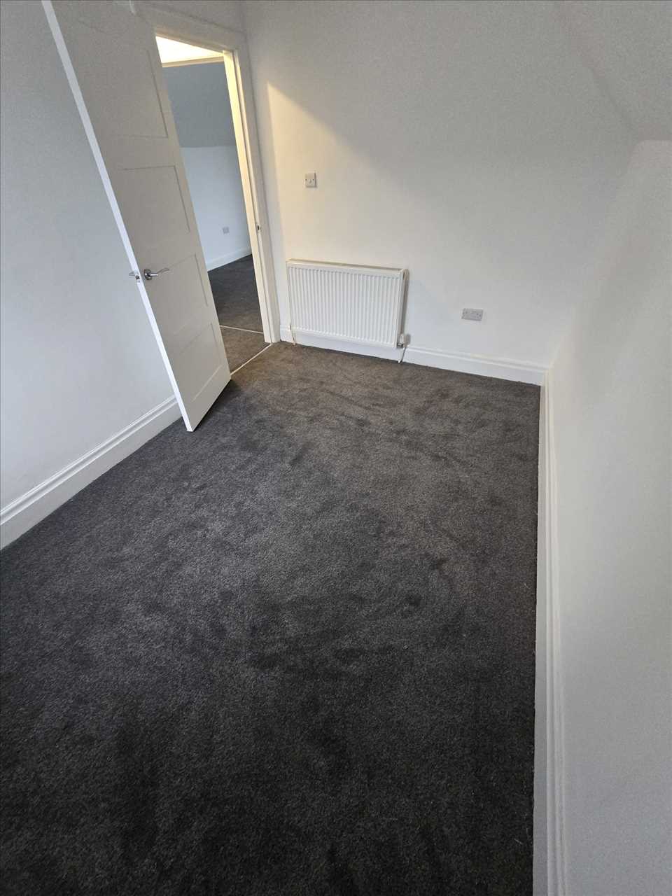 3 bed bungalow to rent in AVALWOOD AVENUE  - Property Image 12