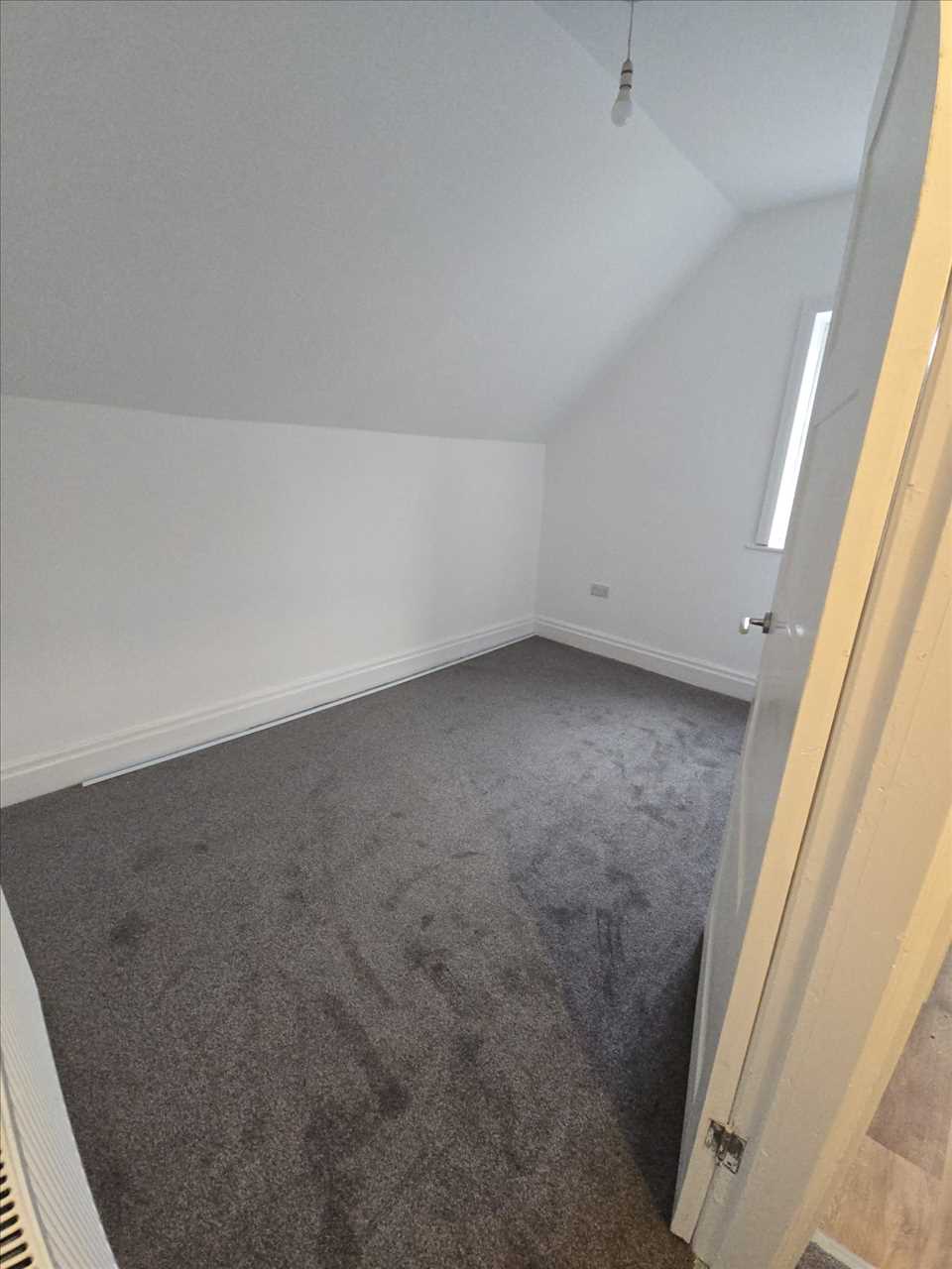 3 bed bungalow to rent in AVALWOOD AVENUE  - Property Image 13