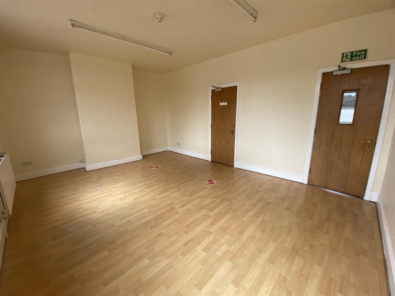 To rent  - Property Image 3