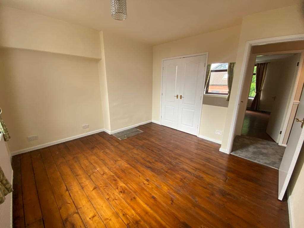 2 bed terraced house to rent in Railway Road  - Property Image 15