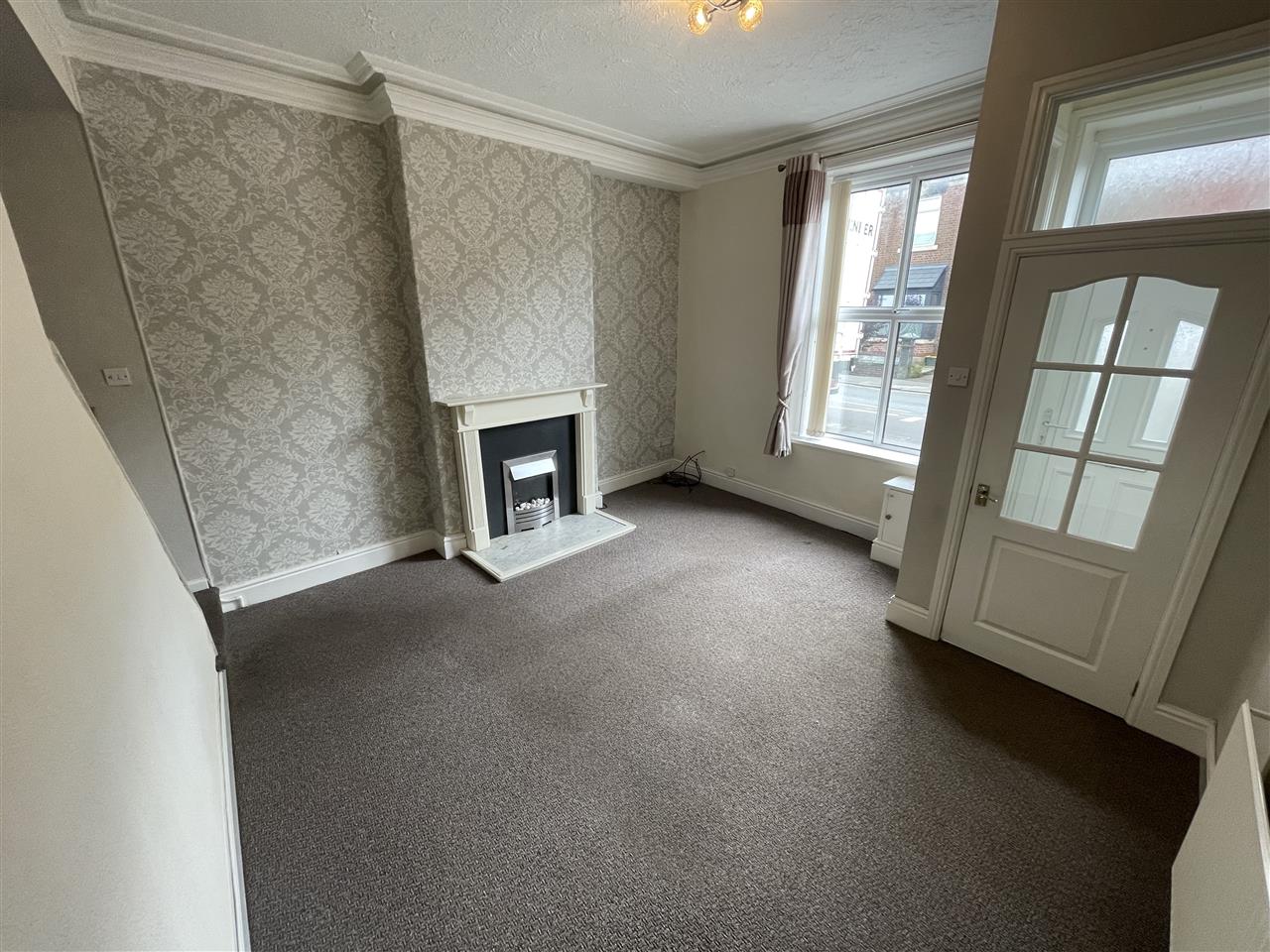 2 bed terraced house to rent in Church Street  - Property Image 2