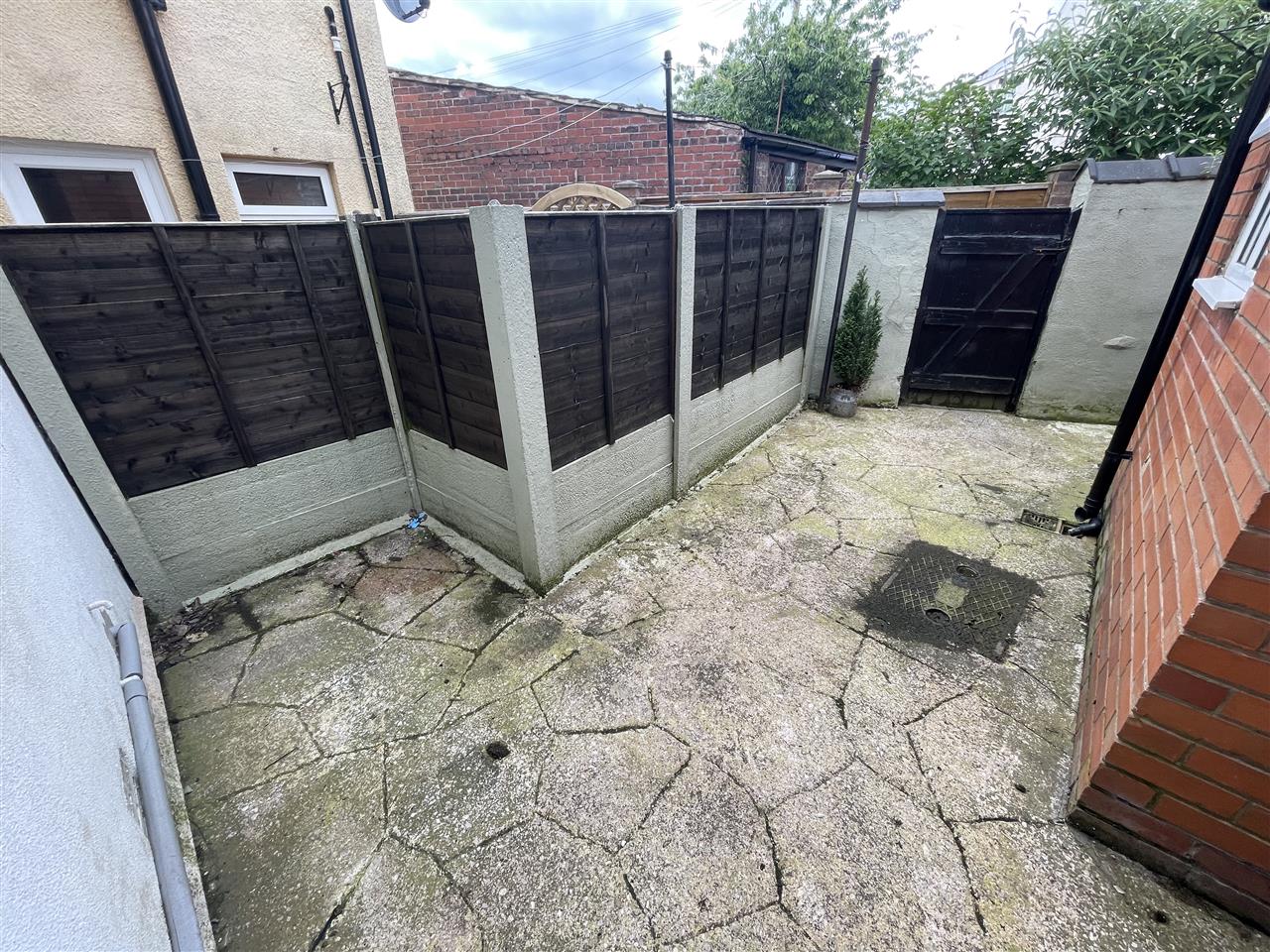 2 bed terraced house to rent in Church Street  - Property Image 17
