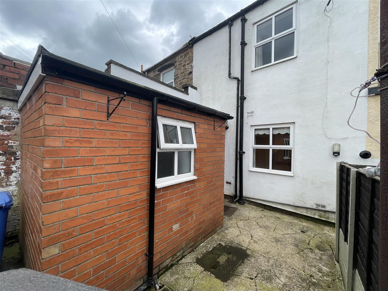 2 bed terraced house to rent in Church Street  - Property Image 19