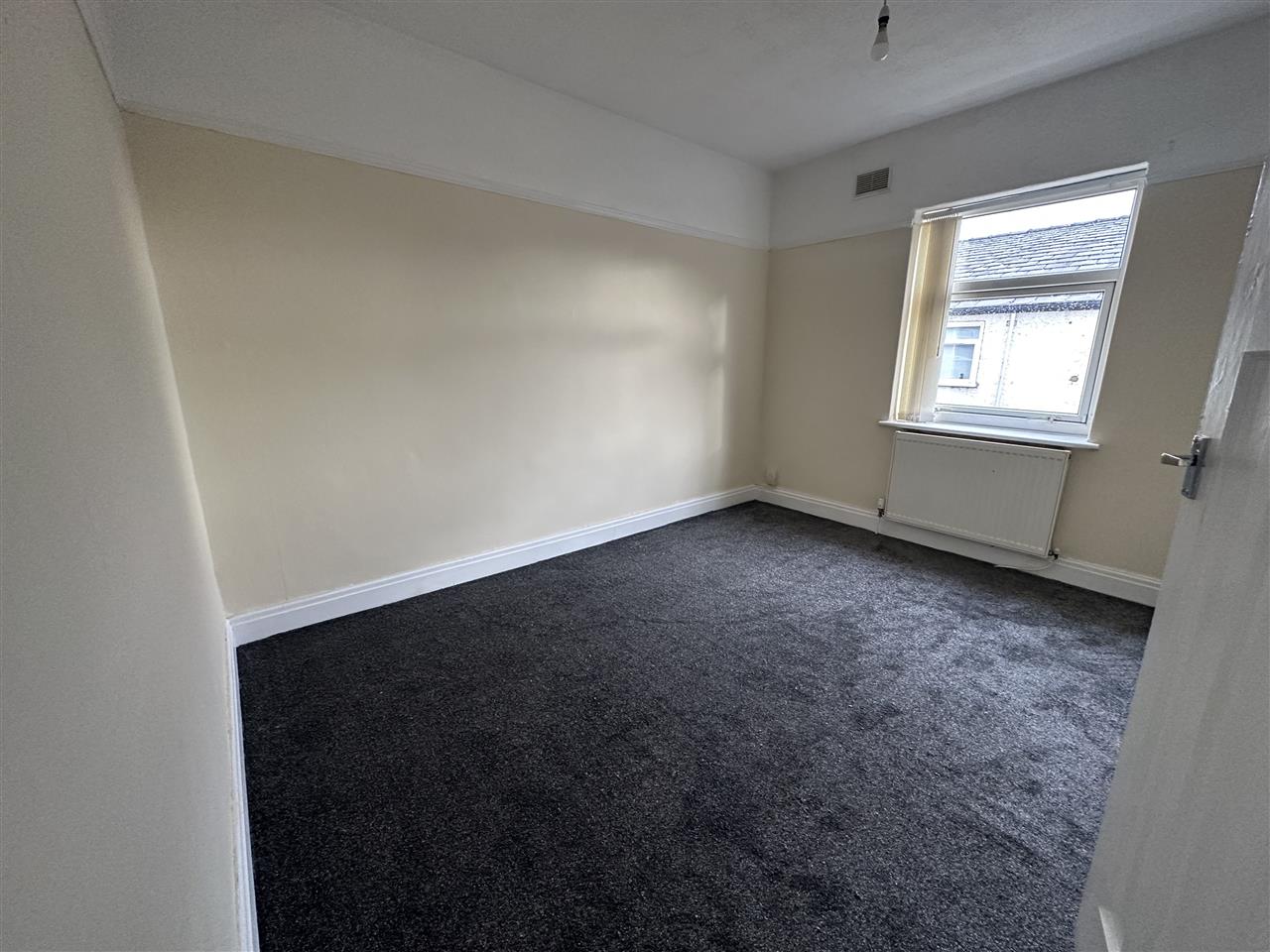 2 bed end of terrace house for sale in Lutwidge Avenue  - Property Image 10