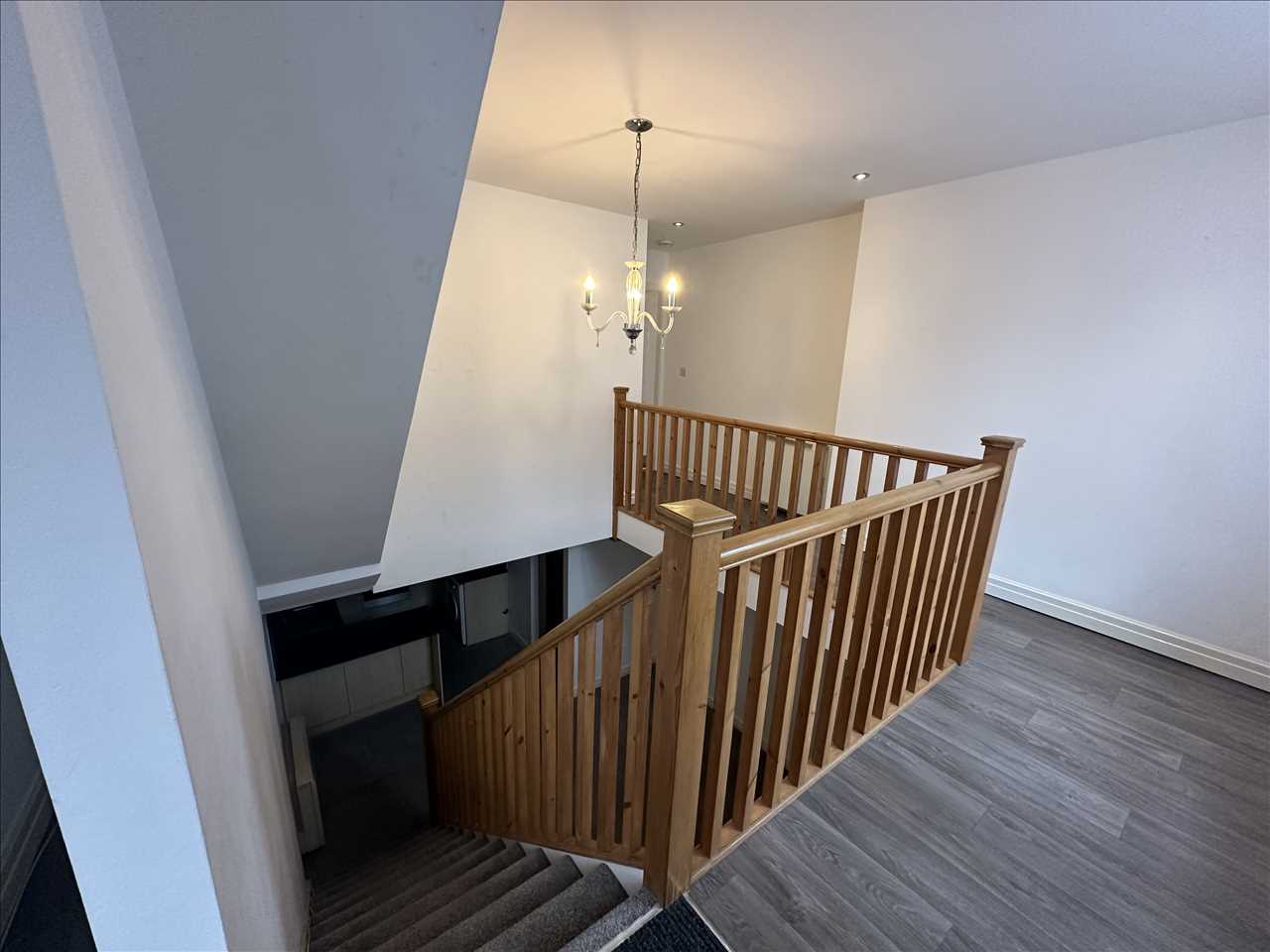 1 bed maisonette to rent in Market Street  - Property Image 2