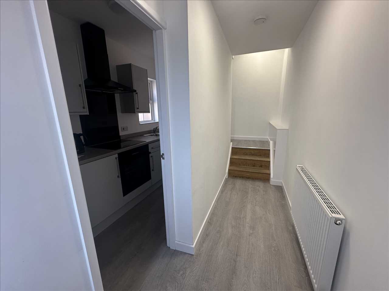 2 bed flat to rent  - Property Image 1
