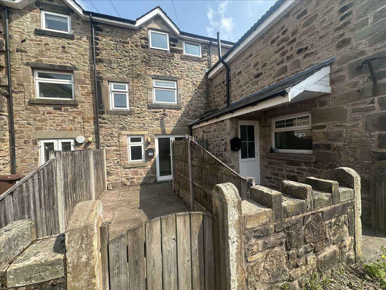 1 bed to rent in Market Street - Property Image 1
