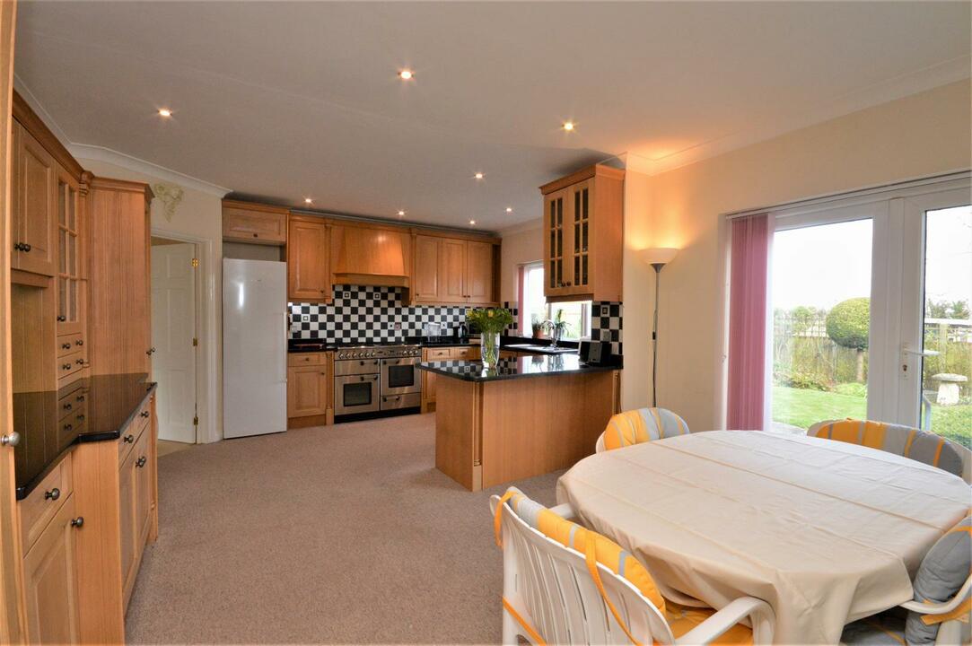 4 bed detached bungalow for sale in Swainshill, Hereford  - Property Image 13