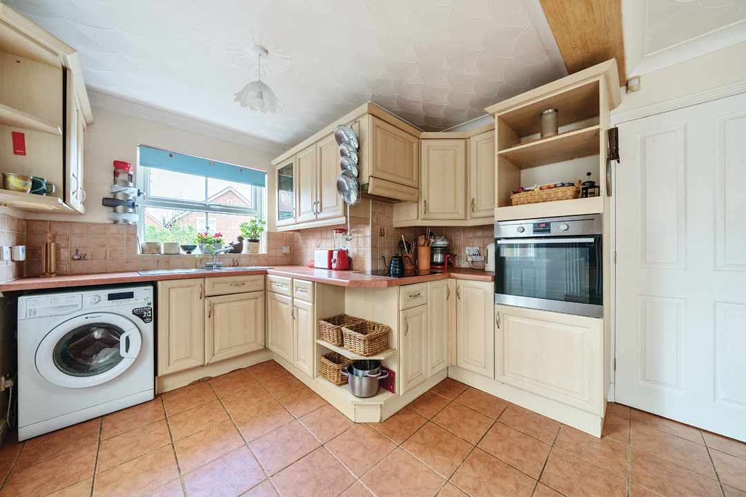 3 bed detached house for sale in Godiva Road, Leominster  - Property Image 7