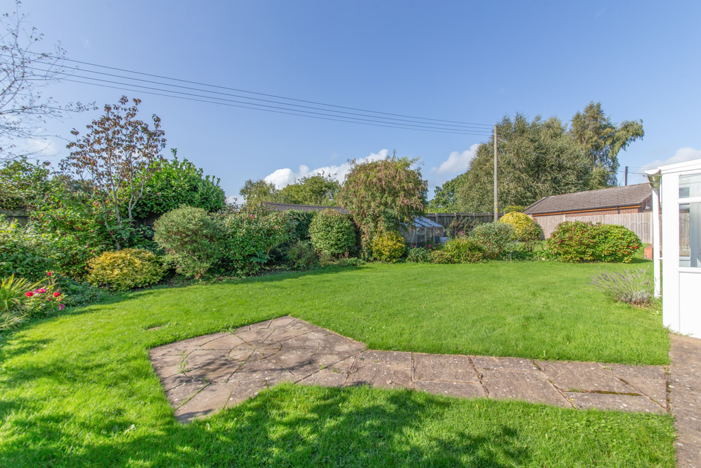 3 bed detached bungalow for sale in Canon Rise, Hereford  - Property Image 7