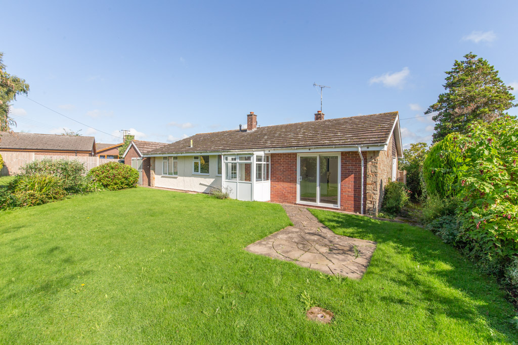 3 bed detached bungalow for sale in Canon Rise, Hereford  - Property Image 8