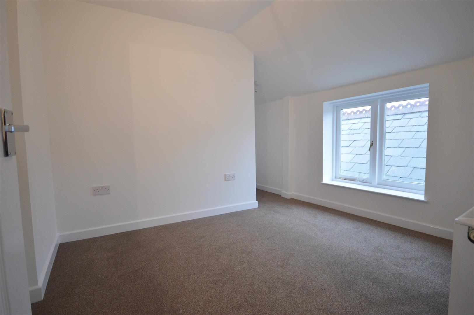 2 bed flat to rent in Merchant House, Leominster  - Property Image 4