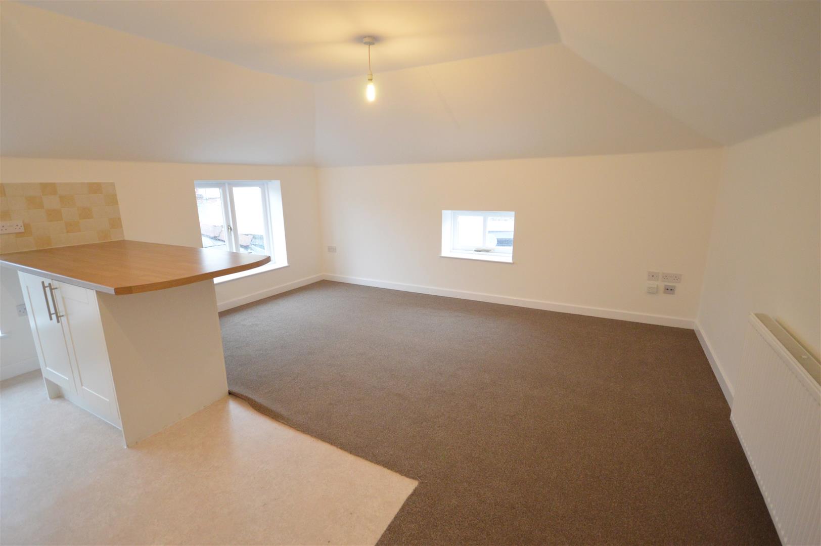 2 bed flat to rent in Merchant House, Leominster  - Property Image 3