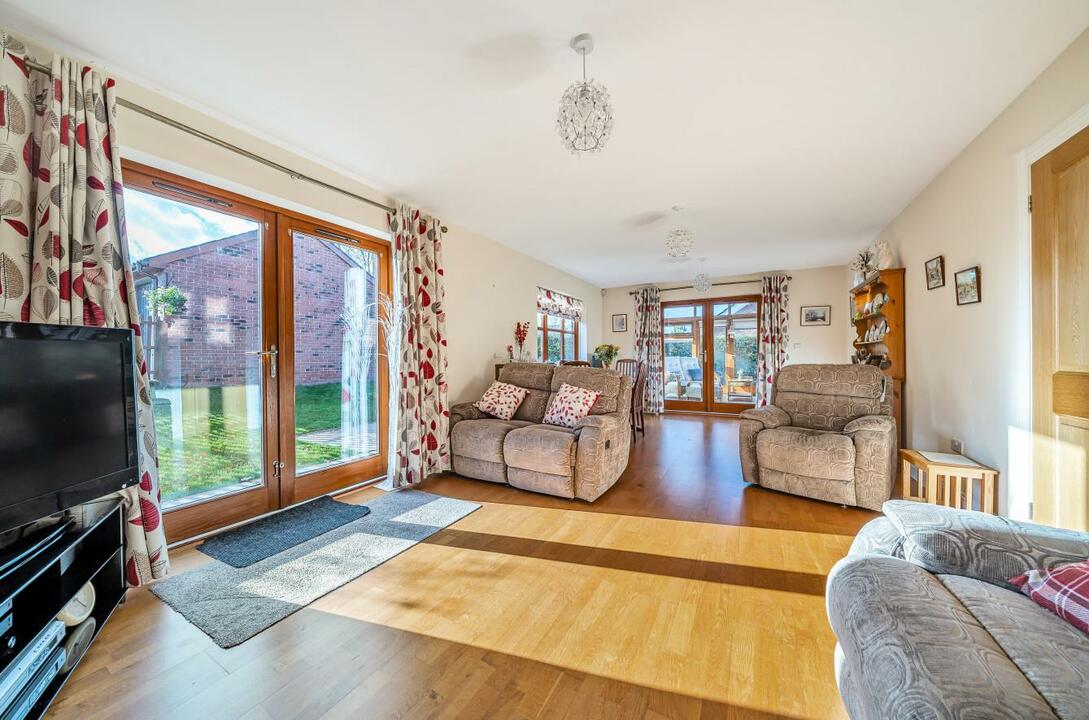 4 bed detached house for sale in Poplar Road, Hereford  - Property Image 3